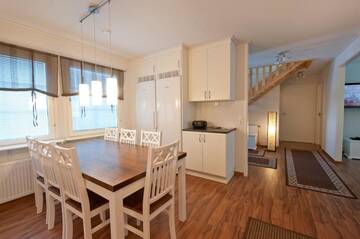 Фото номера Коттедж с сауной и 4 спальнями Дома для отпуска Kajaani Cottages г. Jormua 17