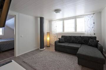 Фото номера Коттедж с сауной и 4 спальнями Дома для отпуска Kajaani Cottages г. Jormua 4